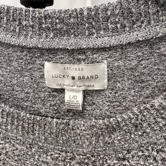 Lucky brand gray loose fitting sweater - Picture 2 of 2
